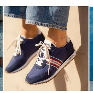 SeaVees Sneakers size 8.5